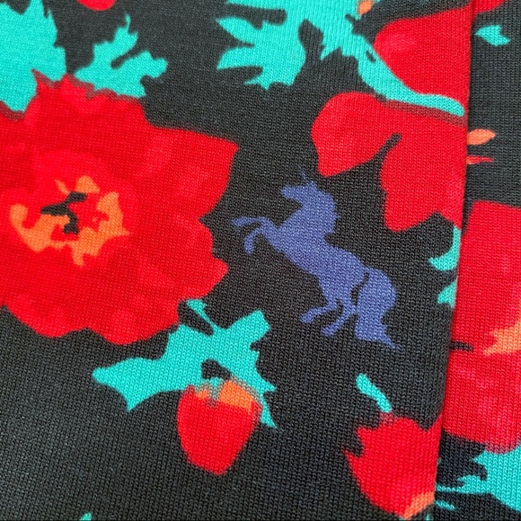 NWT LuLaRoe red floral unicorn maxi XL - Picture 3 of 3